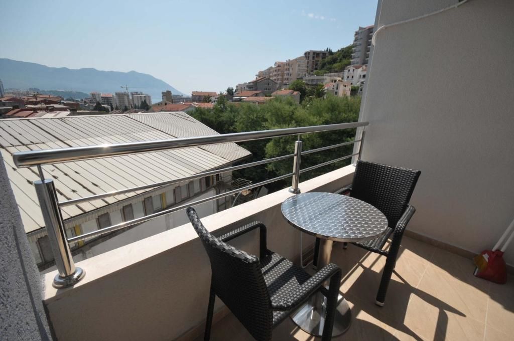 Апартаменты Montesa Rea Apartments Будва